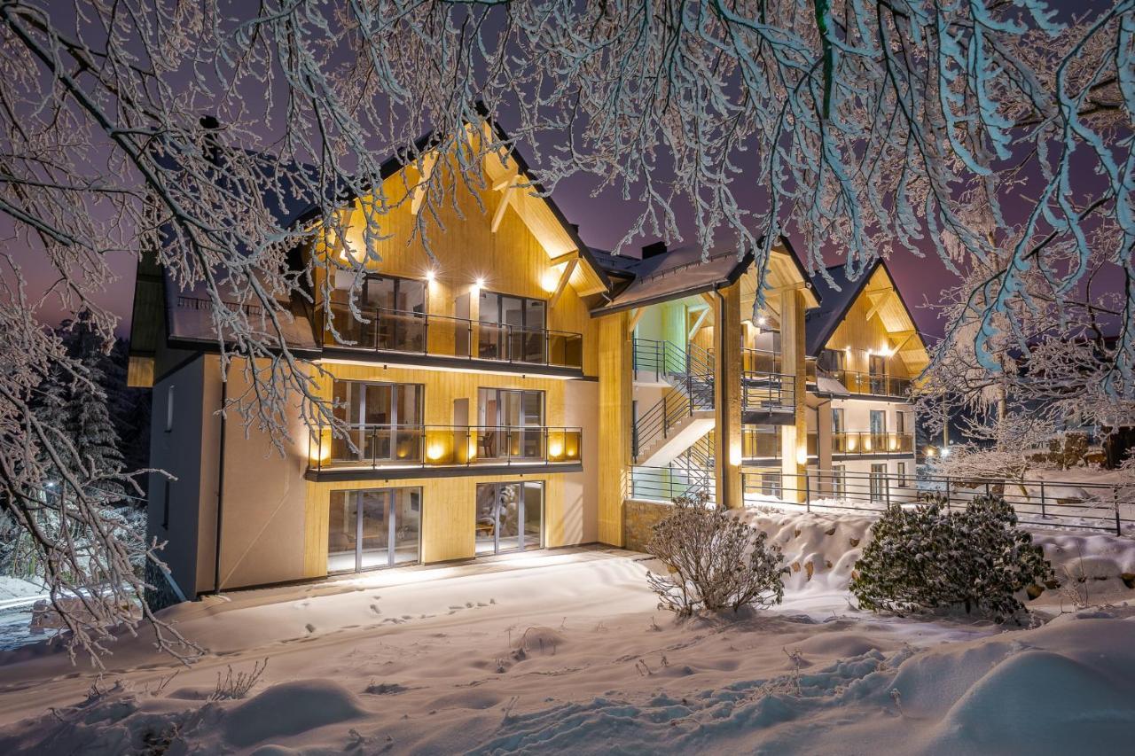 Apartamenty Na Uroczysku シクラルスカ・ポレンバ エクステリア 写真