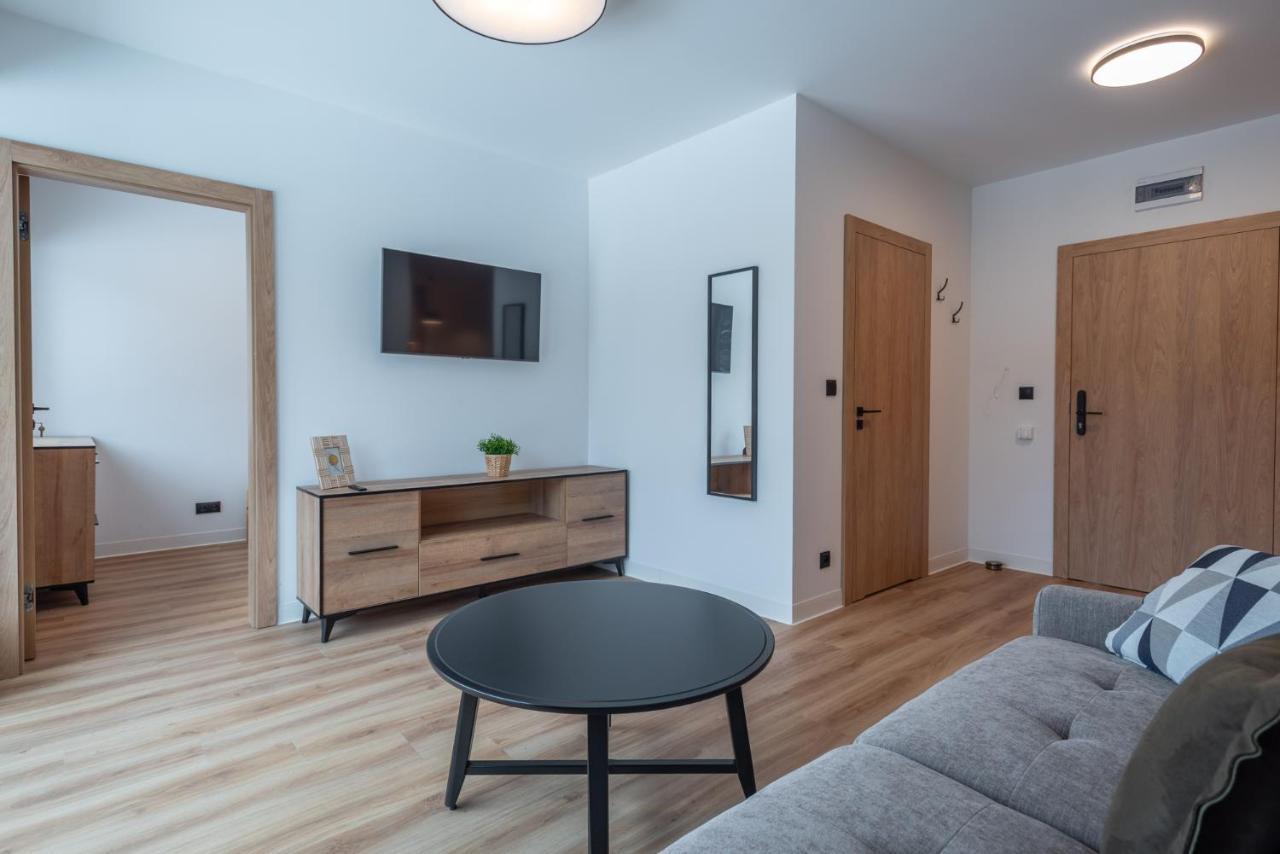 Apartamenty Na Uroczysku シクラルスカ・ポレンバ エクステリア 写真